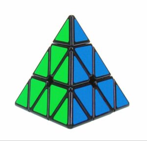 Rubika kubs Piramidė